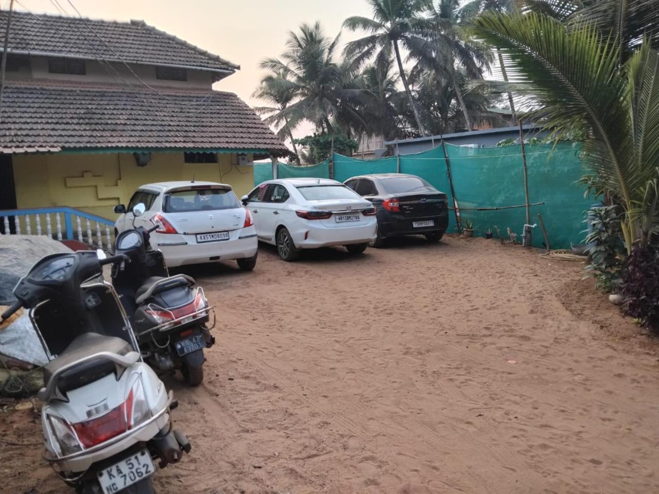 Gajananstay Beach Facing Rooms Gokarna Gokarna  Bagian luar foto